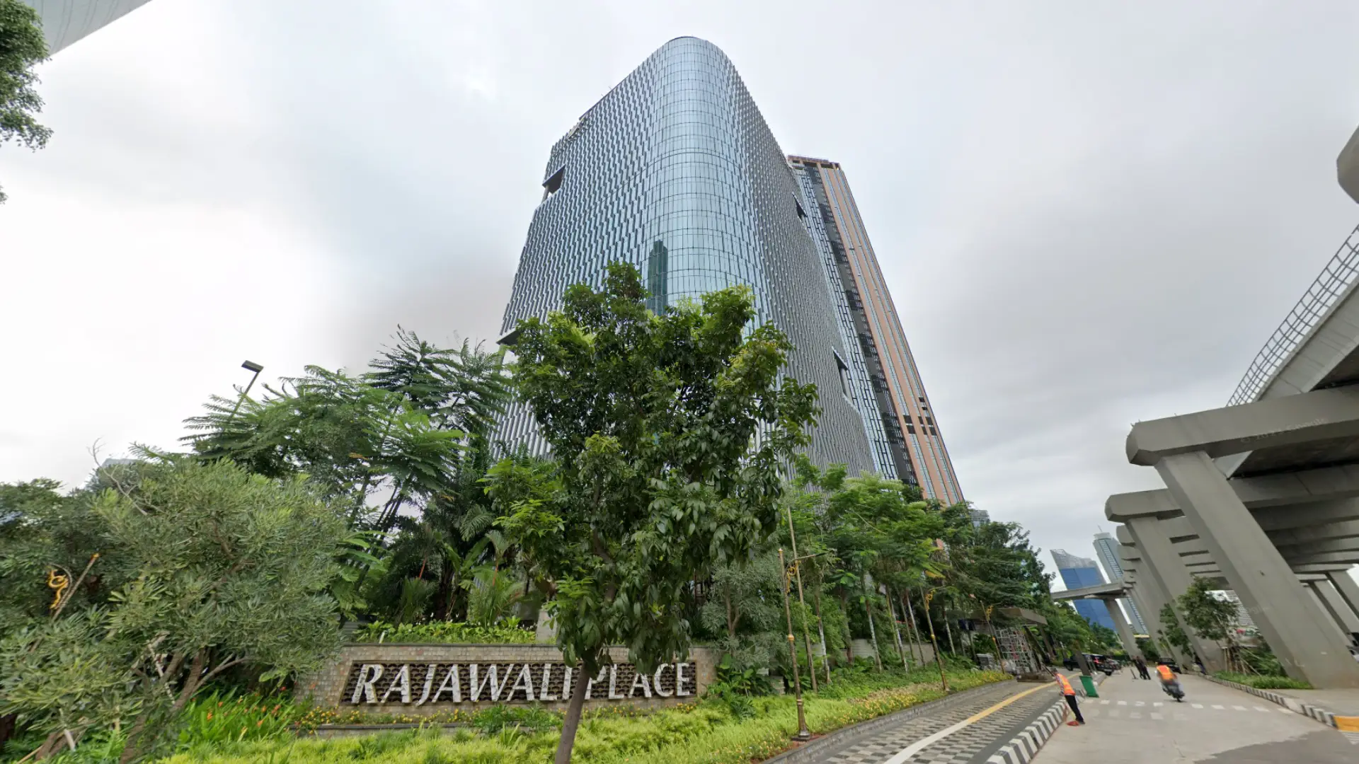 Rajawali Place / The St. Regis Office Tower